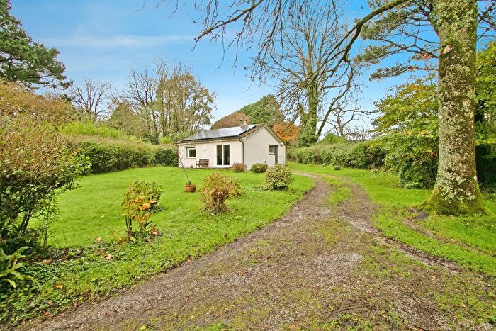2 Bedroom Bungalow For Sale In Callestick, Truro, Cornwall, TR4