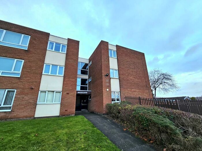 1 Bedroom Flat To Rent In Alwynn Walk, Erdington, Birmingham, West Midlands, B23