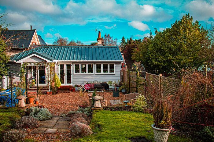 4 Bedroom Detached House For Sale In High Street, Selborne, Alton, GU34