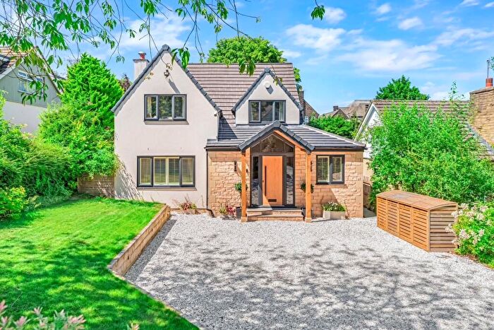 4 Bedroom Detached House For Sale In Wheatley Road, Ilkley, LS29