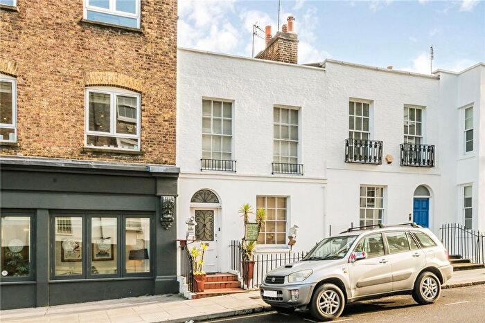 3 Bedroom Terraced House For Sale In Campden Hill Road, Kensington, W8