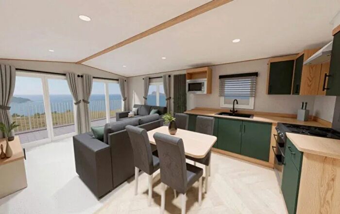 2 Bedroom Park Home For Sale In Landford, Salisbury, SP5