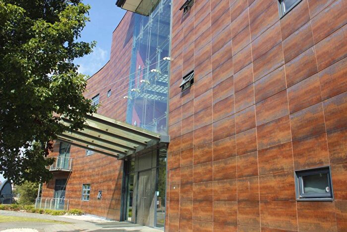 1 Bedroom Flat To Rent In Abbey Park Road, Leicester, LE4