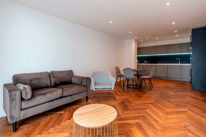 2 Bedroom Apartment To Rent In South Tower, Deansgate Square, Owen Street, Manchester, M15