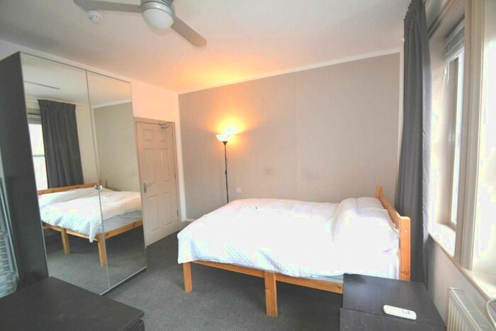 1 Bedroom Studio To Rent In Bond Street, Ealing Broadway, W5