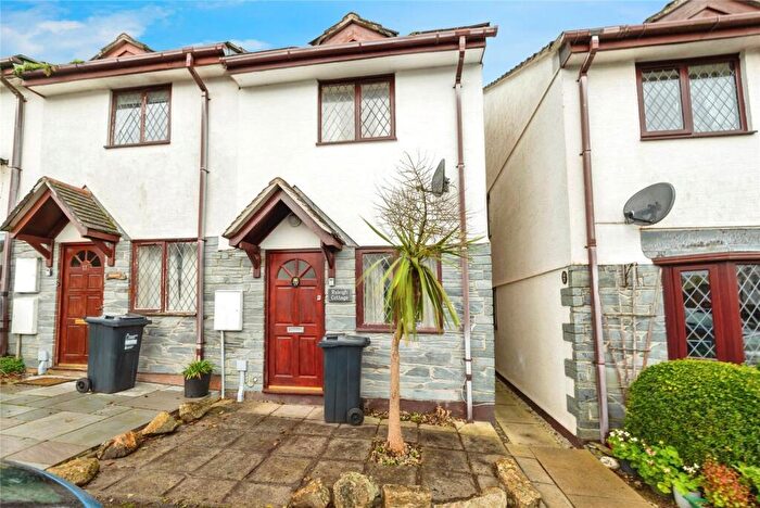 2 Bedroom End Of Terrace House For Sale In Raleigh Close, Padstow, Cornwall, PL28