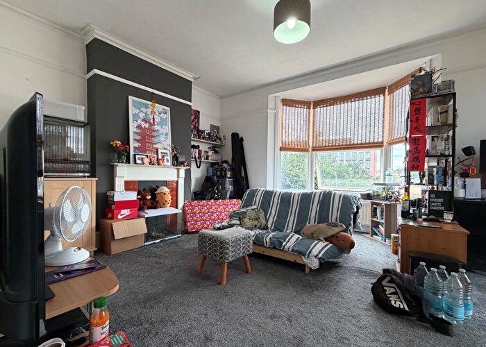 1 Bedroom Flat To Rent In Teville Road, Worthing, BN11