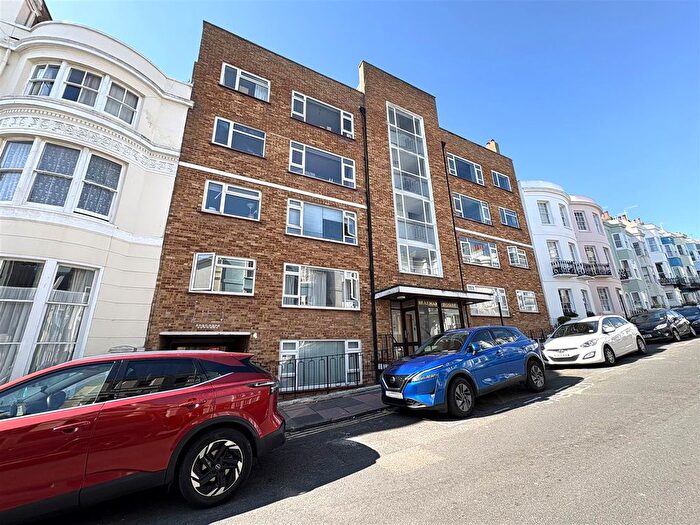 2 Bedroom Flat To Rent In Norfolk Road, Brighton, BN1