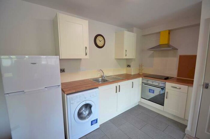 2 Bedroom Property To Rent In Ortonplaza Orton Goldhay, Peterborough, PE2
