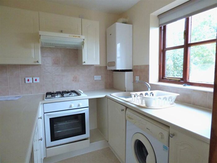 2 Bedroom Apartment To Rent In Bryan Mews, Bidford-on-Avon, B50