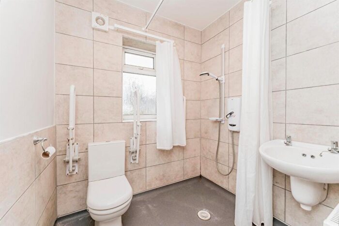 2 Bedroom Semi-Detached Bungalow For Sale In Rupert Road, Market Harborough, LE16