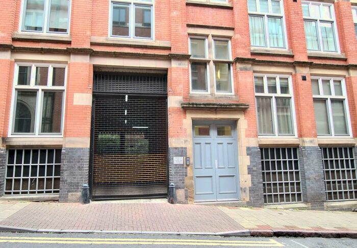 2 Bedroom Apartment To Rent In Plumptre Street, NG1