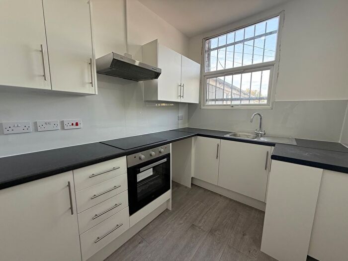 1 Bedroom Studio To Rent In Hartshorn Street, Bilston, WV14