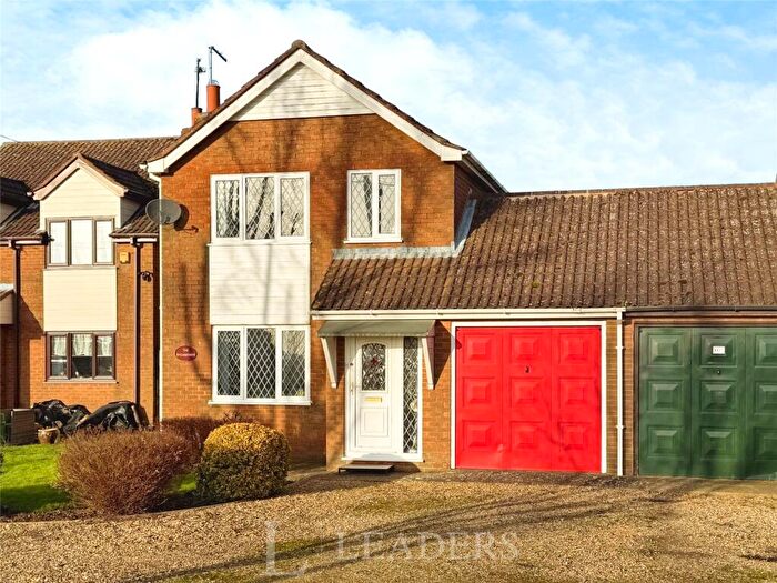 2 Bedroom Link Detached House For Sale In Leadenhall Road, Holbeach St. Marks, Holbeach, PE12