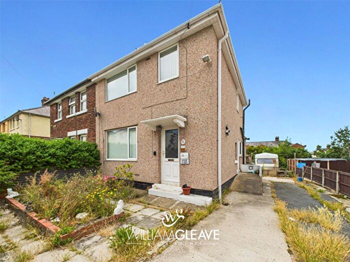 3 Bedroom Semi-Detached House For Sale In Kings Road, Connah's Quay, Deeside, Flintshire, CH5