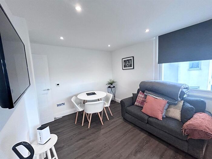 1 Bedroom Flat To Rent In Windsor Street, Brighton, BN1