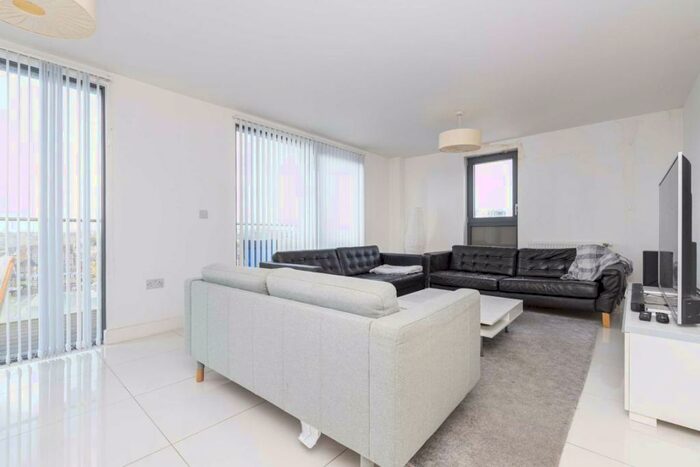 2 Bedroom Flat To Rent In Dalston Square, Dalston Square, E8