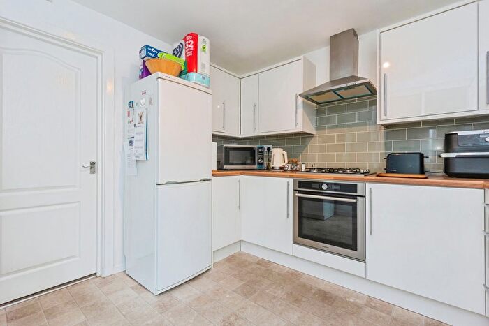 3 Bedroom End Terrace House For Sale In York Road, Sale, Greater Manchester, M33