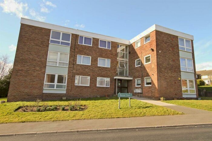 2 Bedroom Apartment To Rent In Heron Court, Bembridge Gardens, Ruislip, HA4