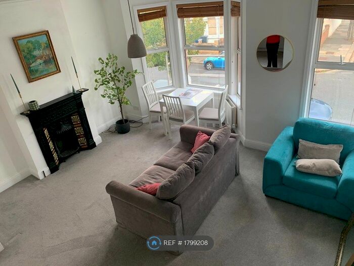 1 Bedroom Flat To Rent In Chiswick, London, W4