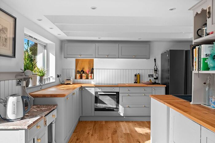 3 Bedroom Cottage For Sale In Green Lane, Linton, CB21