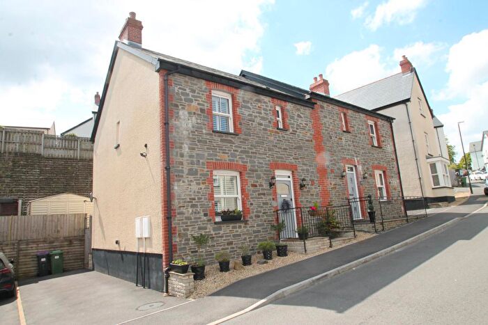 3 Bedroom Semi-Detached House For Sale In Sycamore Road, Blaenavon, Torfaen, NP4