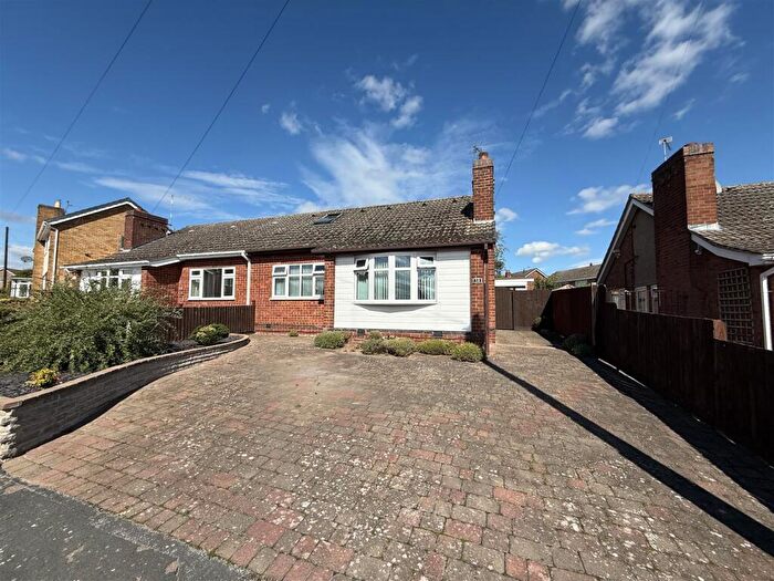 3 Bedroom Semi-Detached House For Sale In Cheshire Drive, Wigston, LE18