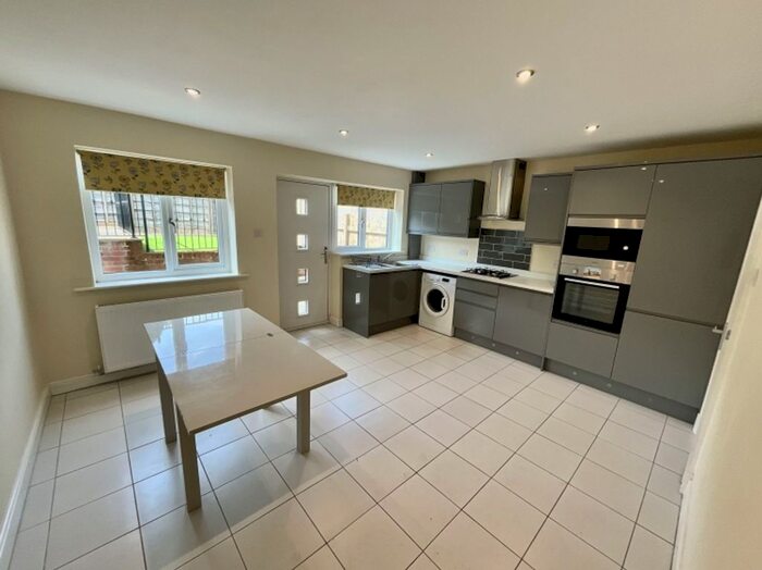 3 Bedroom Semi-Detached House To Rent In Albemarle Court, Clitheroe, BB7