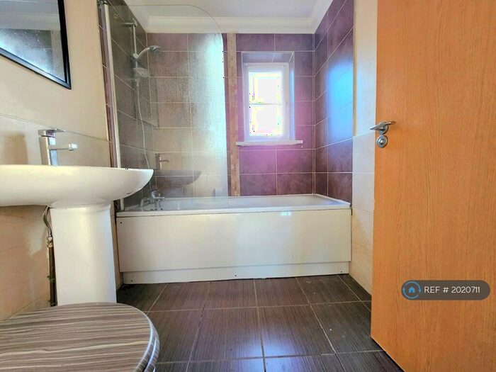 1 Bedroom Flat To Rent In Grove Road, Luton, LU1