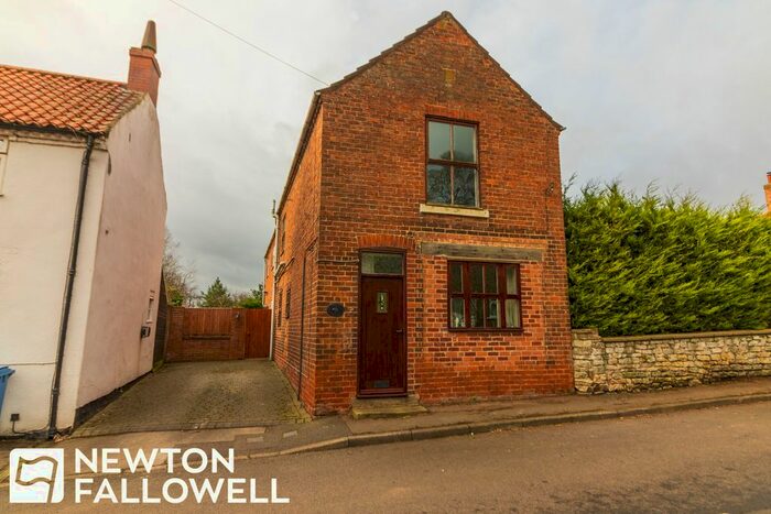 2 Bedroom Cottage For Sale In Town Street, Clayworth, DN22