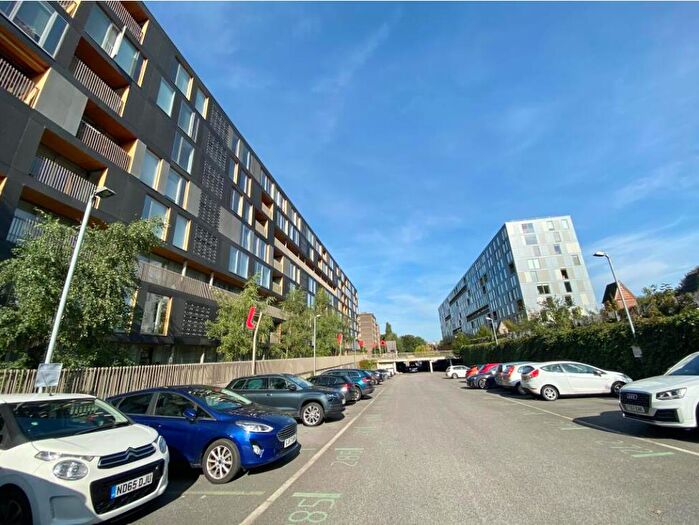 1 Bedroom Apartment To Rent In The Avenue, Leeds, LS9