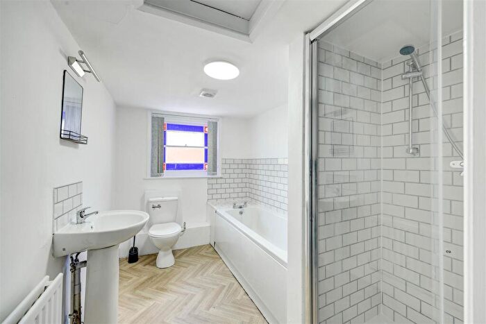 1 Bedroom Property To Rent In Newtown Road, Carlisle, CA2