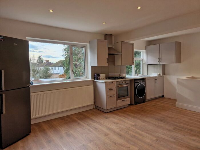 2 Bedroom Maisonette To Rent In Harrow, London, HA3