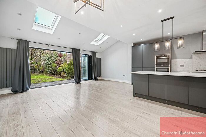 5 Bedroom Detached House To Rent In Western Avenue, London, W3
