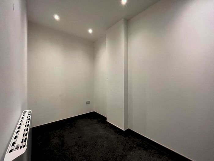 2 Bedroom Apartment To Rent In Unity Place, RG24