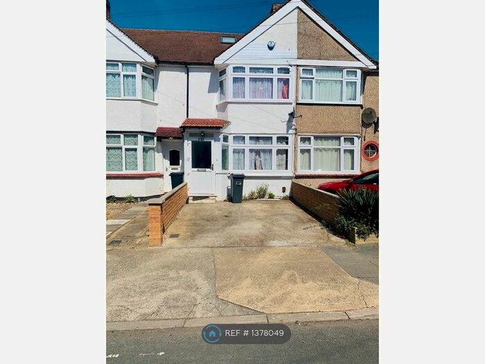 3 Bedroom Terraced House To Rent In Hanover Avenue, Feltham, TW13