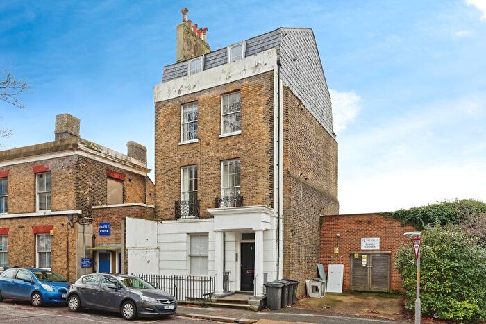 1 Bedroom Flat To Rent In Castle Hill Road, Dover, CT16