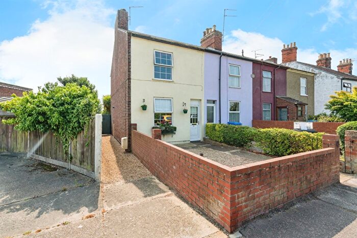 3 Bedroom End Terrace House For Sale In Fir Lane, Lowestoft, NR32