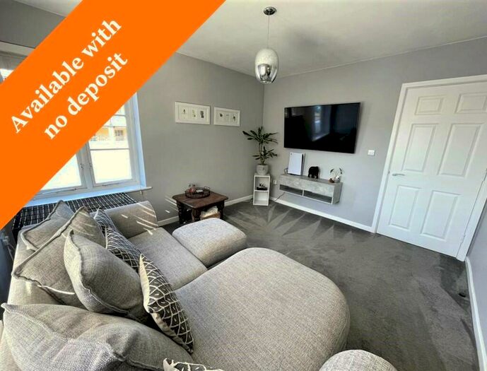 1 Bedroom Ground Flat To Rent In St. Georges Walk, Gosport, PO12