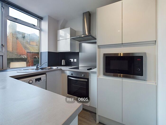 1 Bedroom Studio To Rent In Centre Court, Paragon Street, HU1