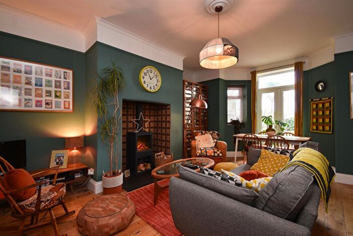 2 Bedroom Flat For Sale In Church Road, St. Leonards-On-Sea, TN37