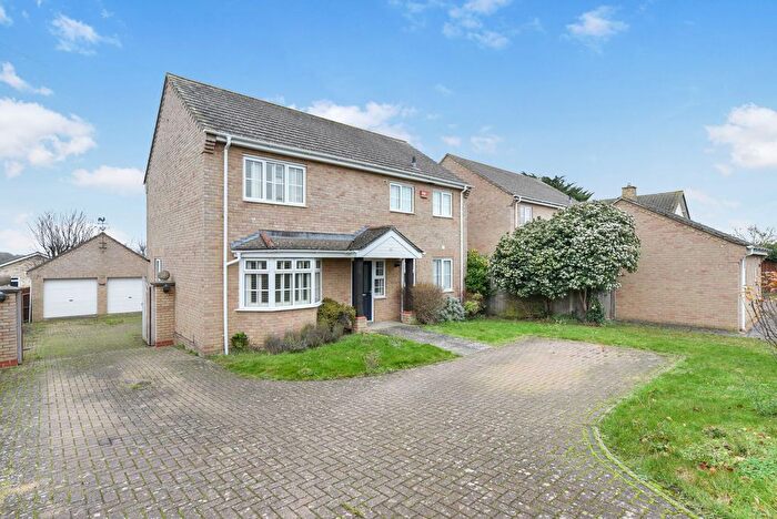 4 Bedroom Detached House For Sale In Station Road, Warboys, PE28