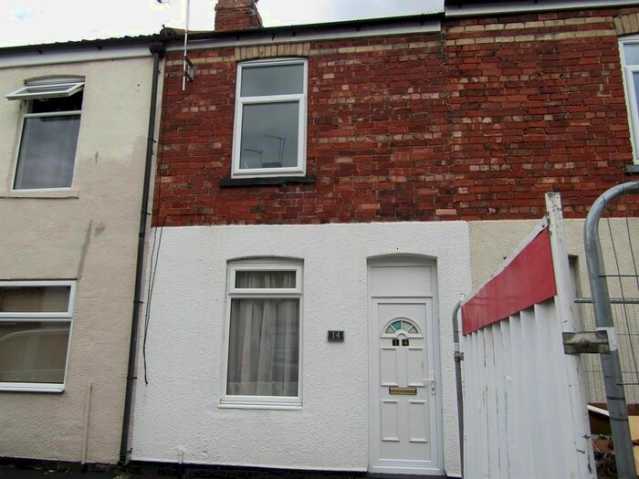 2 Bedroom Terraced House To Rent In Clinton Terrace, Gainsborough, DN21