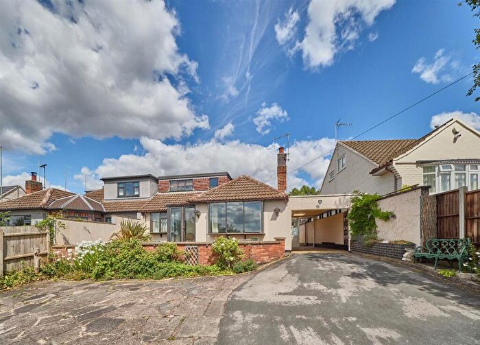 3 Bedroom Semi-Detached Bungalow For Sale In Dawsons Lane, Barwell, LE9