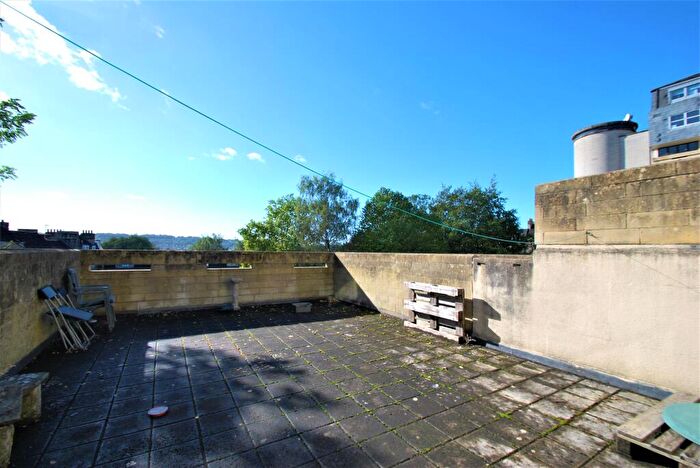 2 Bedroom Maisonette To Rent In Ballance Street, Bath, BA1