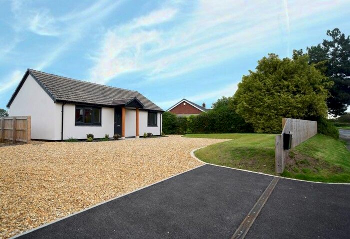 2 Bedroom Detached Bungalow For Sale In School Lane, Lower Heath, Prees, Whitchurch, SY13