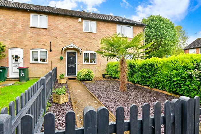 2 Bedroom Terraced House To Rent In Buchans Lawn, Broadfield, Crawley, RH11