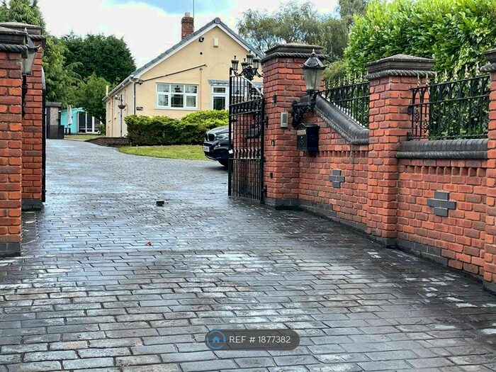 3 Bedroom Bungalow To Rent In Bradbury Lane, Hednesford, Cannock, WS12