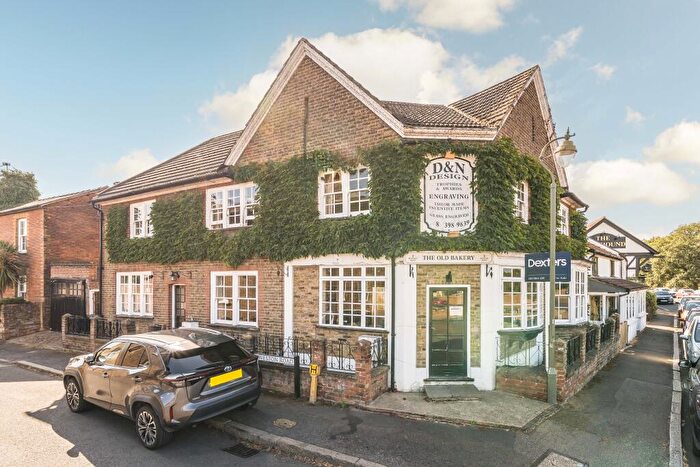4 Bedroom Detached House For Sale In The Old Bakery, Weston Road, Thames Ditton, Surrey, KT7