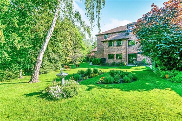Retirement Property To Rent In Ashdown Gate, London Road, East Grinstead, RH19
